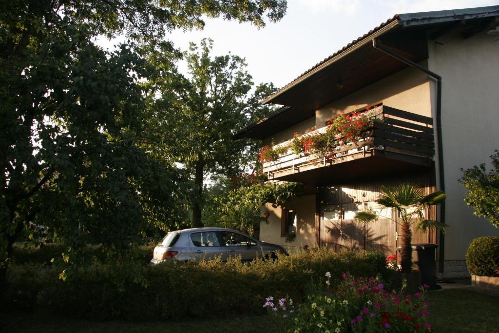 Apartment & Rooms Grmek Postojna Exterior foto
