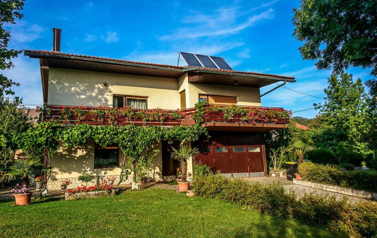Apartment & Rooms Grmek Postojna Exterior foto